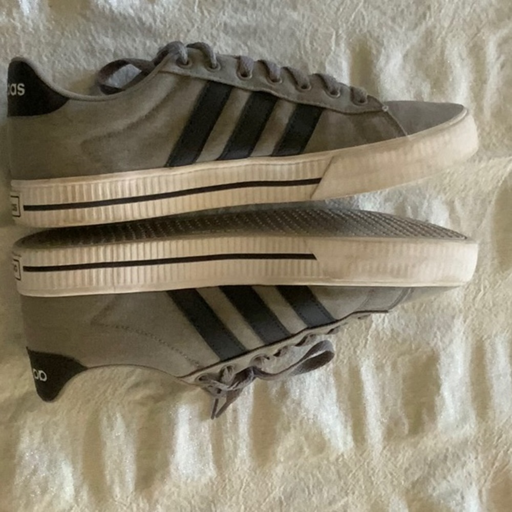 Adidas Daily 3.0 Sneaker - Men's Size 8.5 - Picture 4 of 5